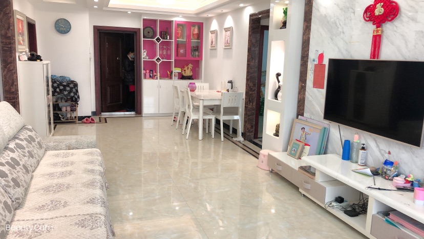 新城一号2期，精装修3房，满五，急售