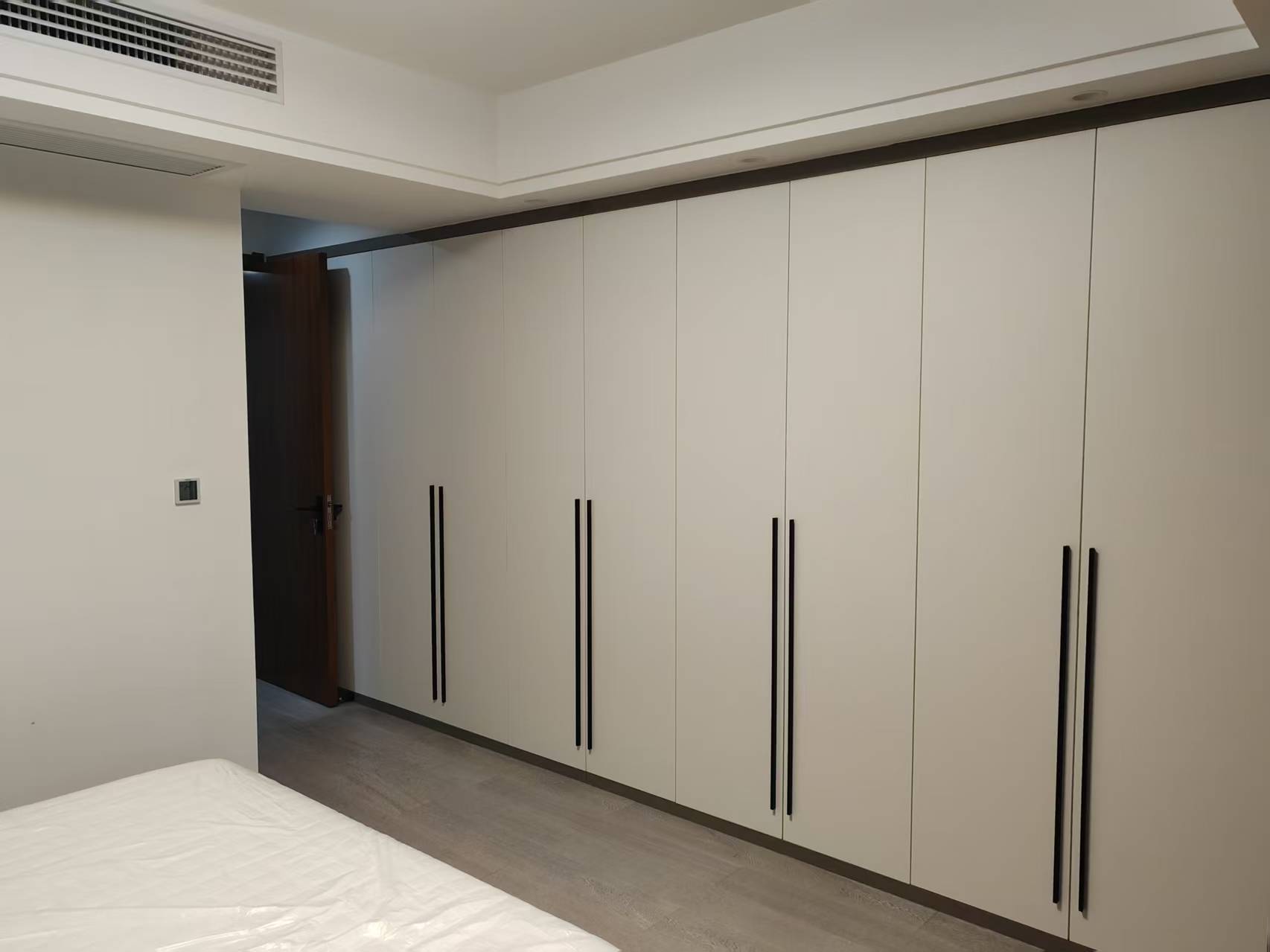 捡漏，城南，小高层，沔阳公馆，带露台房子，豪装三房，南北通透，证满二