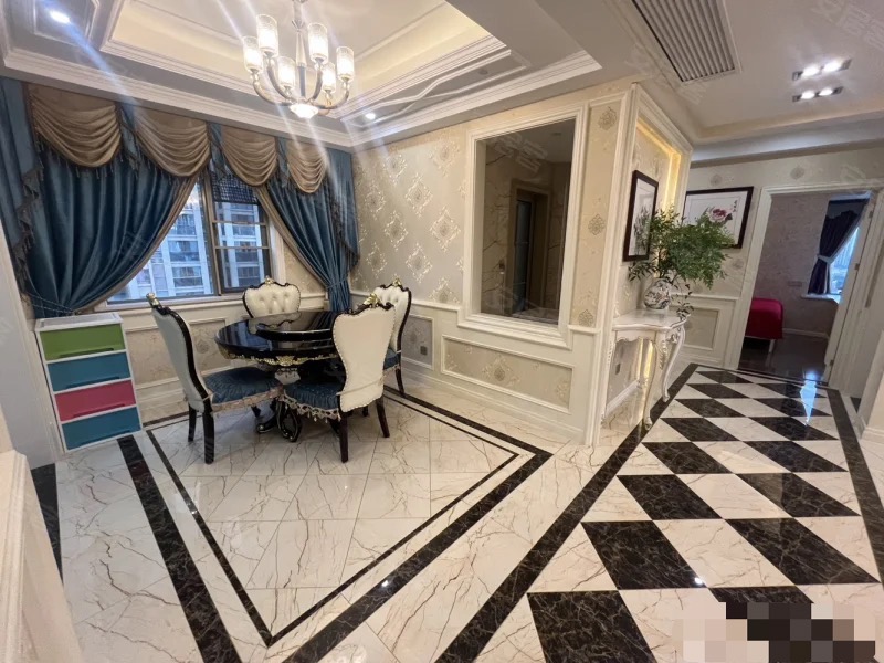 城南，南国明珠，精装4房，电梯中层，全屋定制家具，证满二，新三中