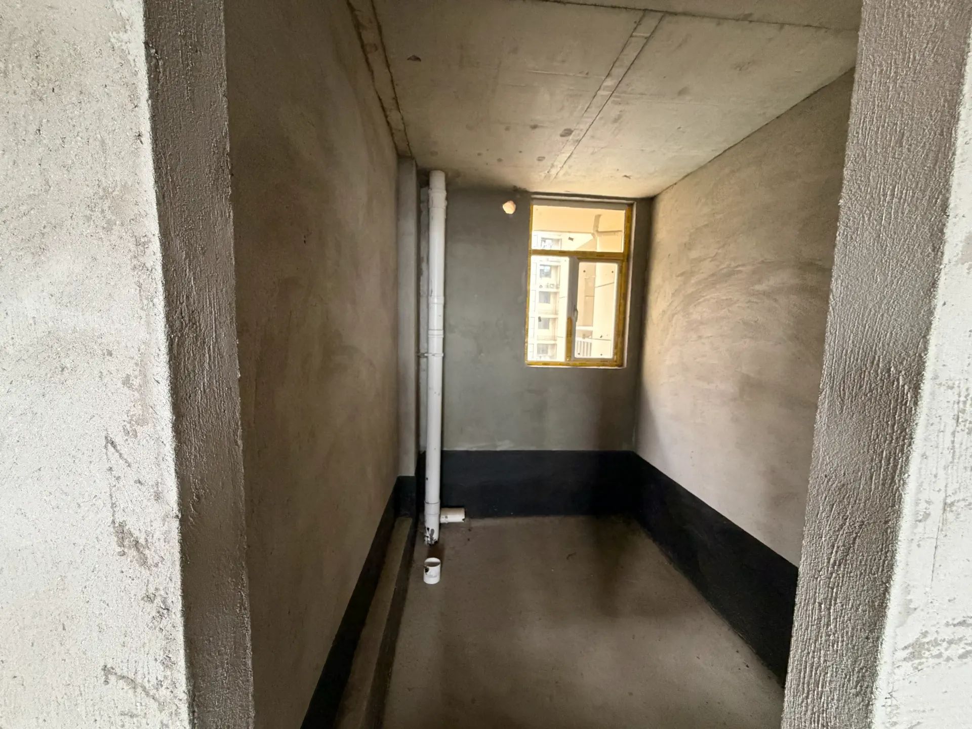 城南,沔阳清华园，电梯小高层，边户双阳台，证满二，一口价56.5