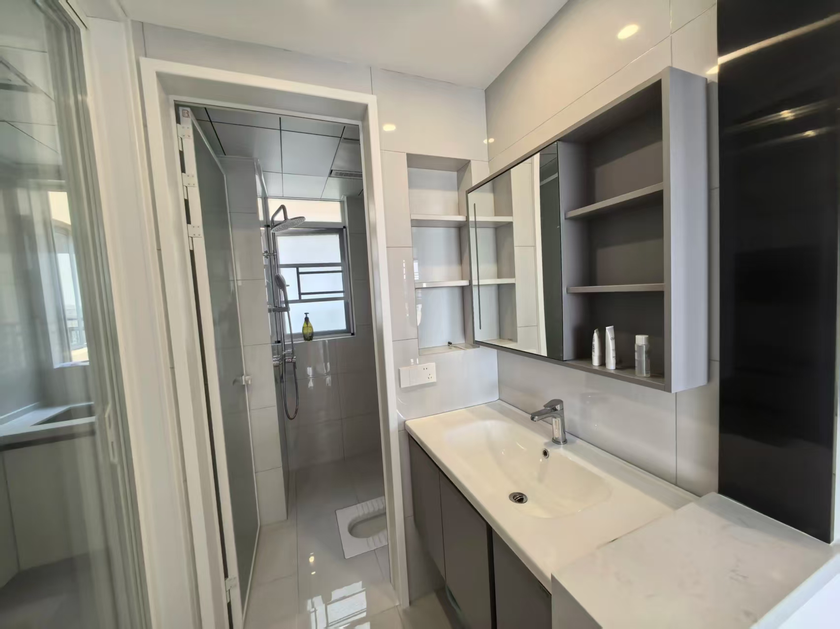 吾悦附近朝阳丽景精装两室出租家电齐全拎包入住