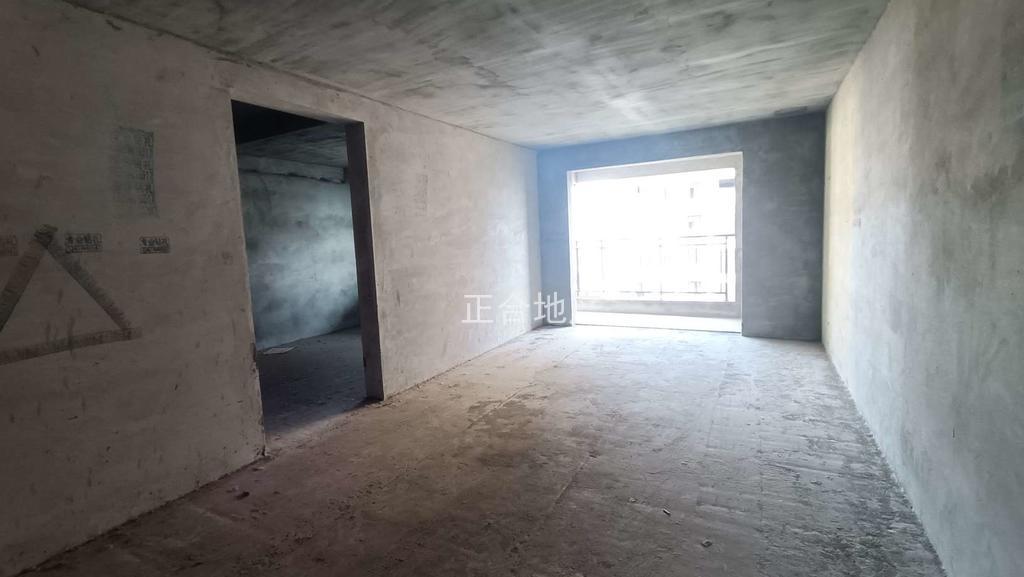 降价了！房东急售，业主亏本出，领秀城，21楼好楼层，证满二，单价5400