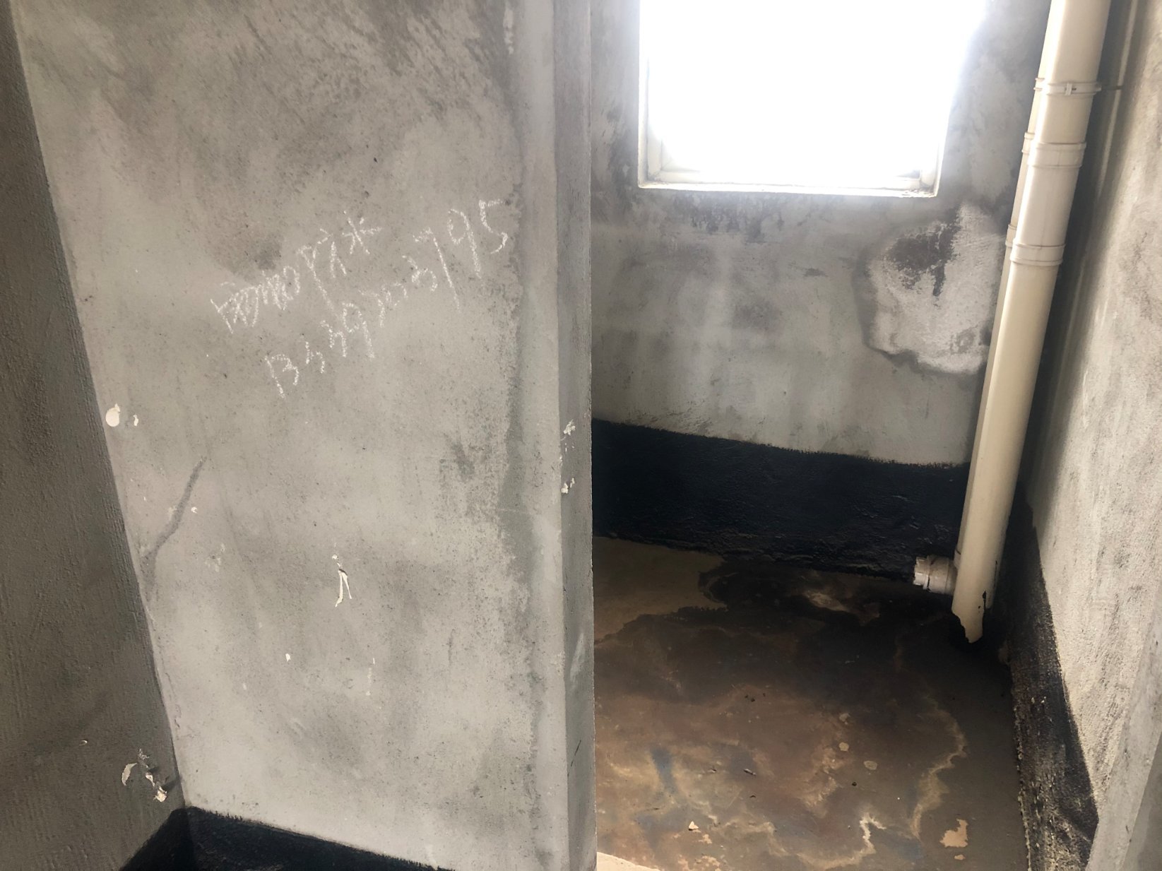 福星城毛坯好户型3是2厅2卫证满2楼层好