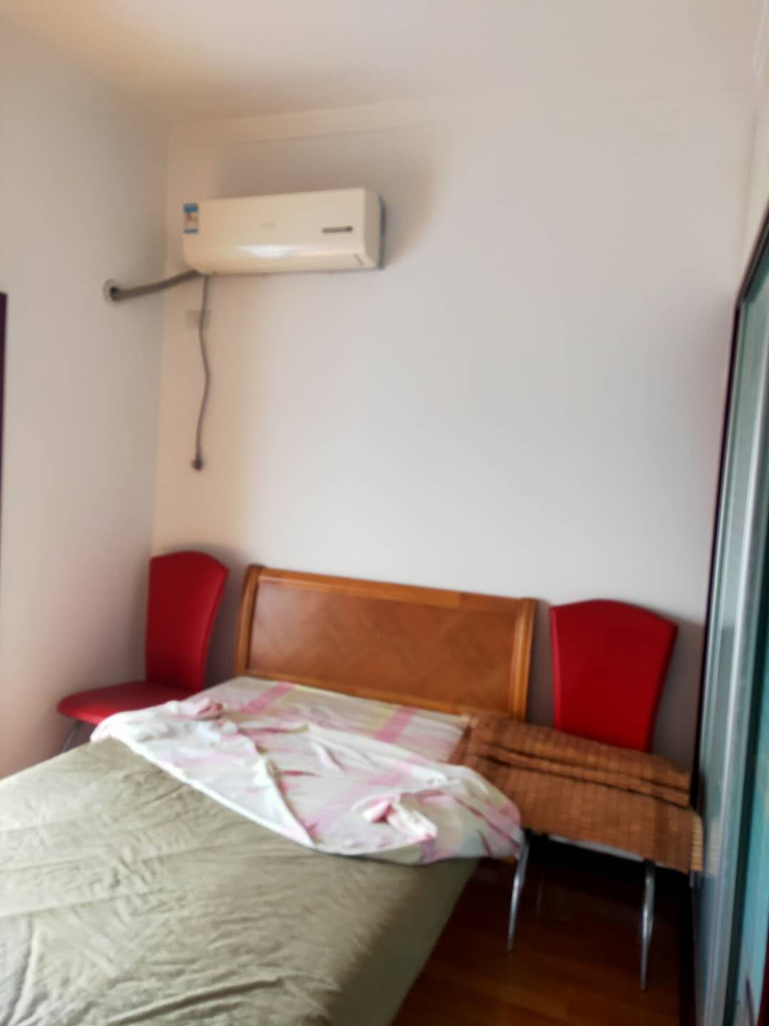 车站对面时代广场中高层室内精装可拎包入住证件满二