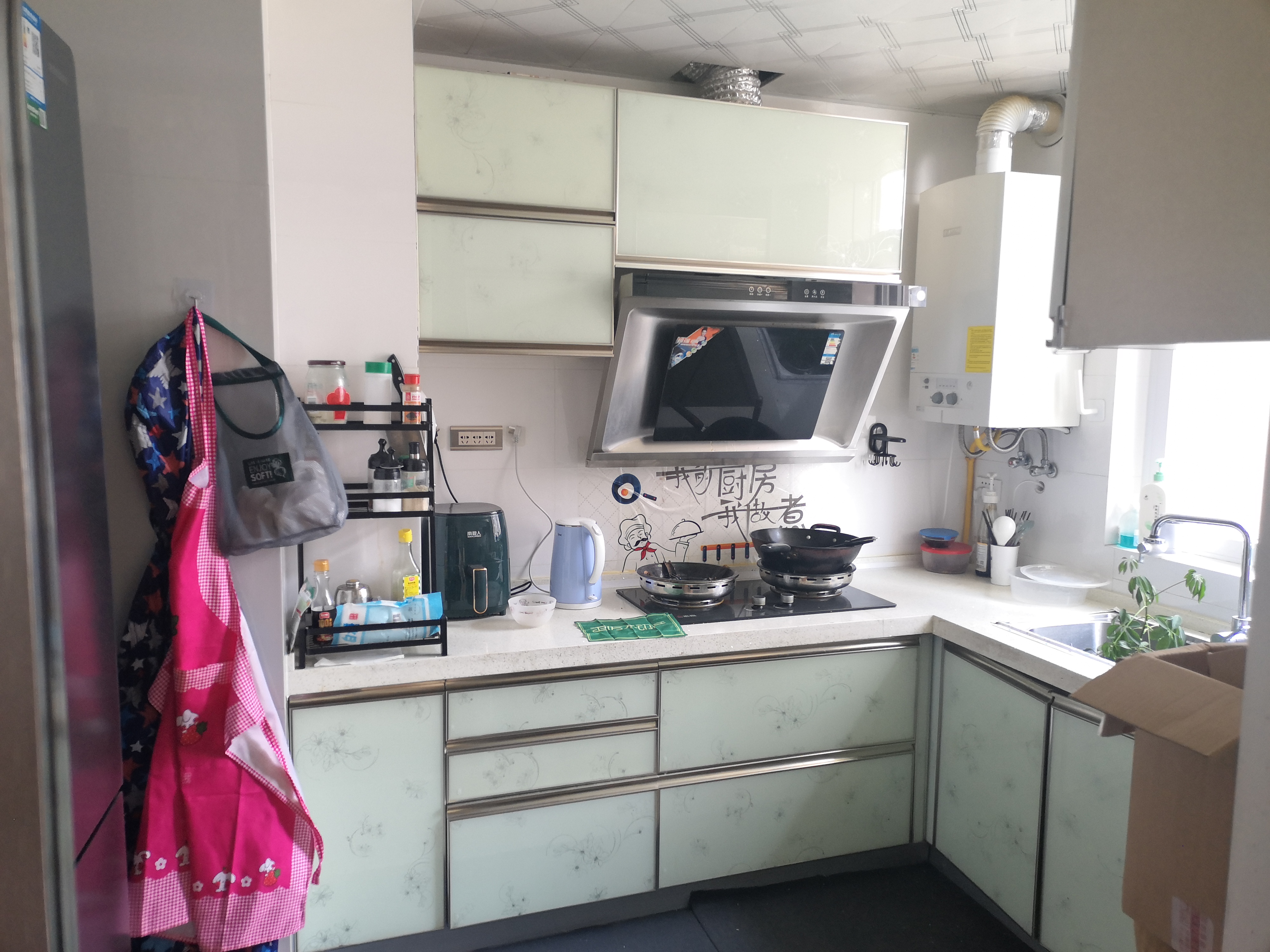 香岸华府电梯小高层好楼层精装大三房保养好采光佳小区环境优证满五