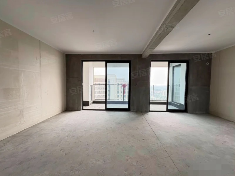 390，捡漏，城南吾悦广场，东边户，南北通透，业主诚心出售，急售