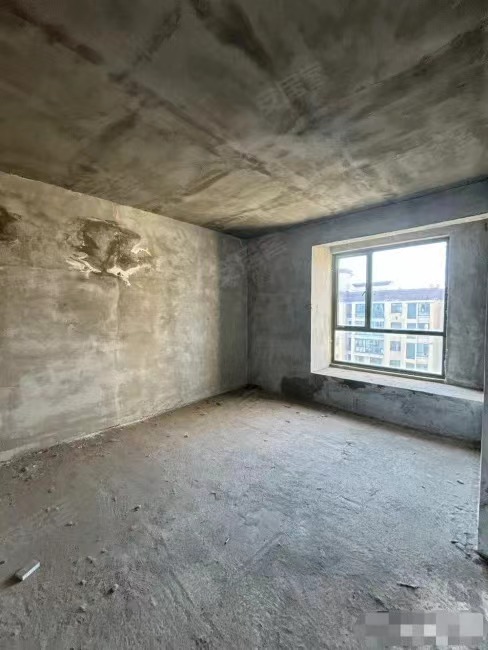 84，房东亏本出售，新城壹号，总价50个，单价3字开头，实验3小旁