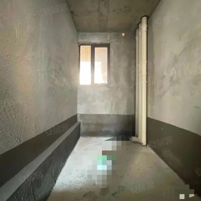 389，急售，捡漏，城南荣怀，比补贴完1000都划算些，电梯小高层，证件满二