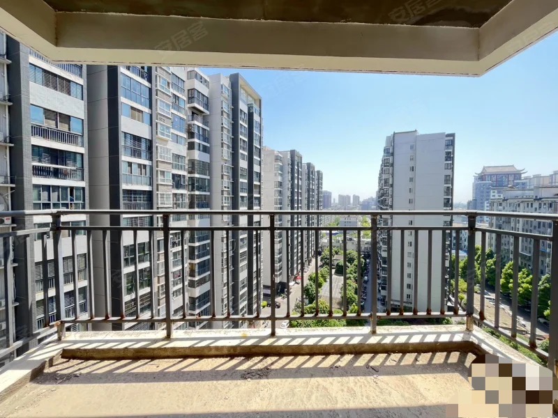 409，城南，捡漏，城市丽景单价4000，电梯好楼层11楼，毛坯3房，采光视野好，