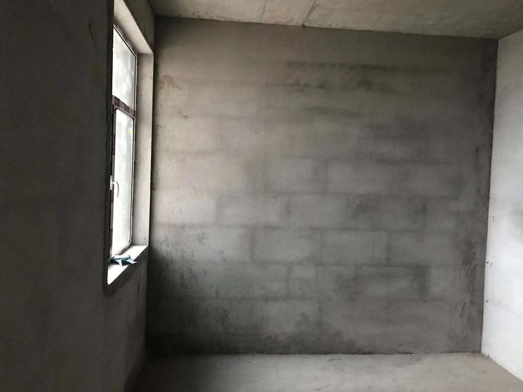 鸣宇锦城南北通透三房超大阳台户型方正凤凰层看房方便