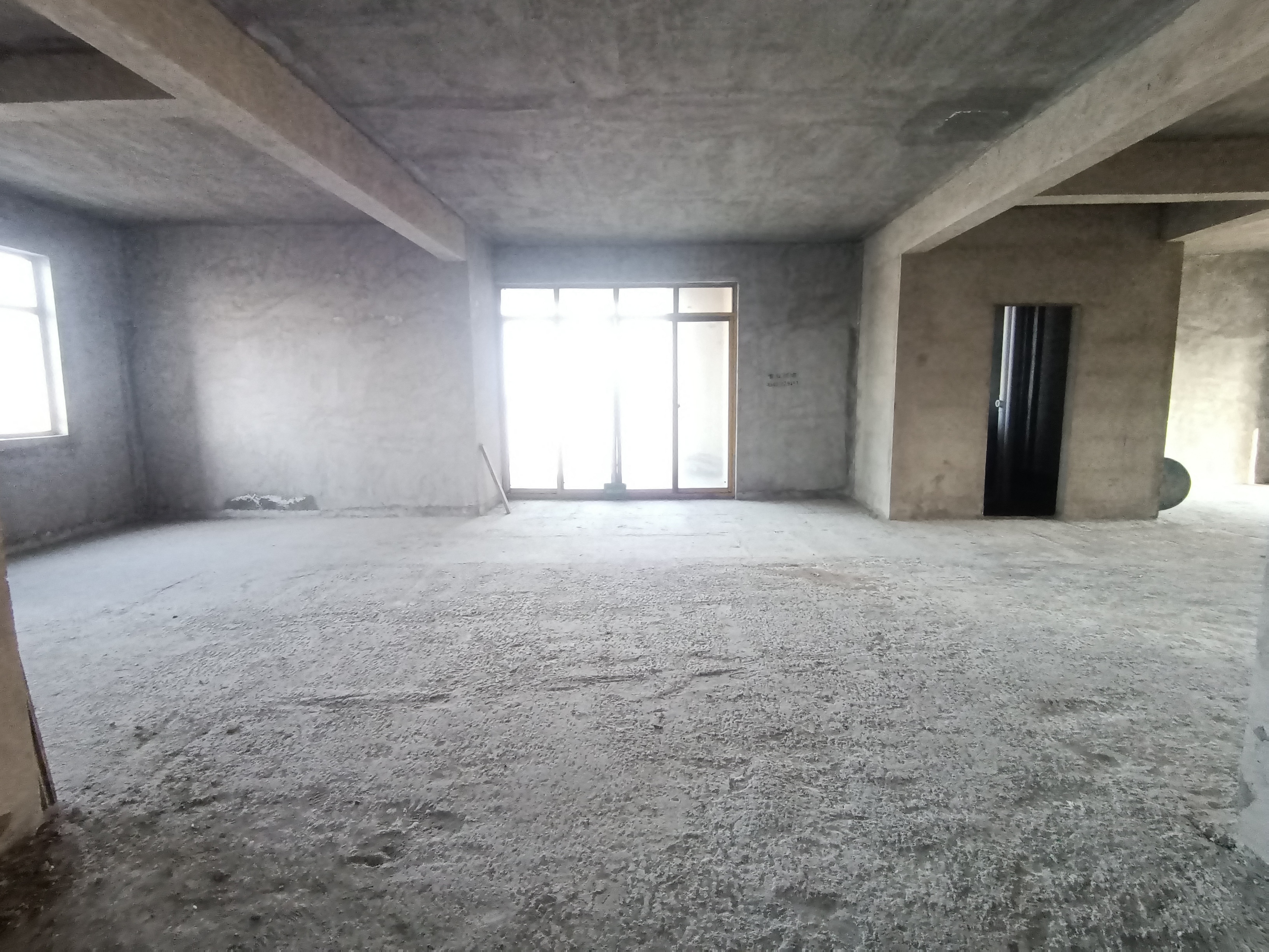 元泰未来城B湖景房3.15层高观光电梯2梯2户四阳台设计城南少有的湖景房南北通透