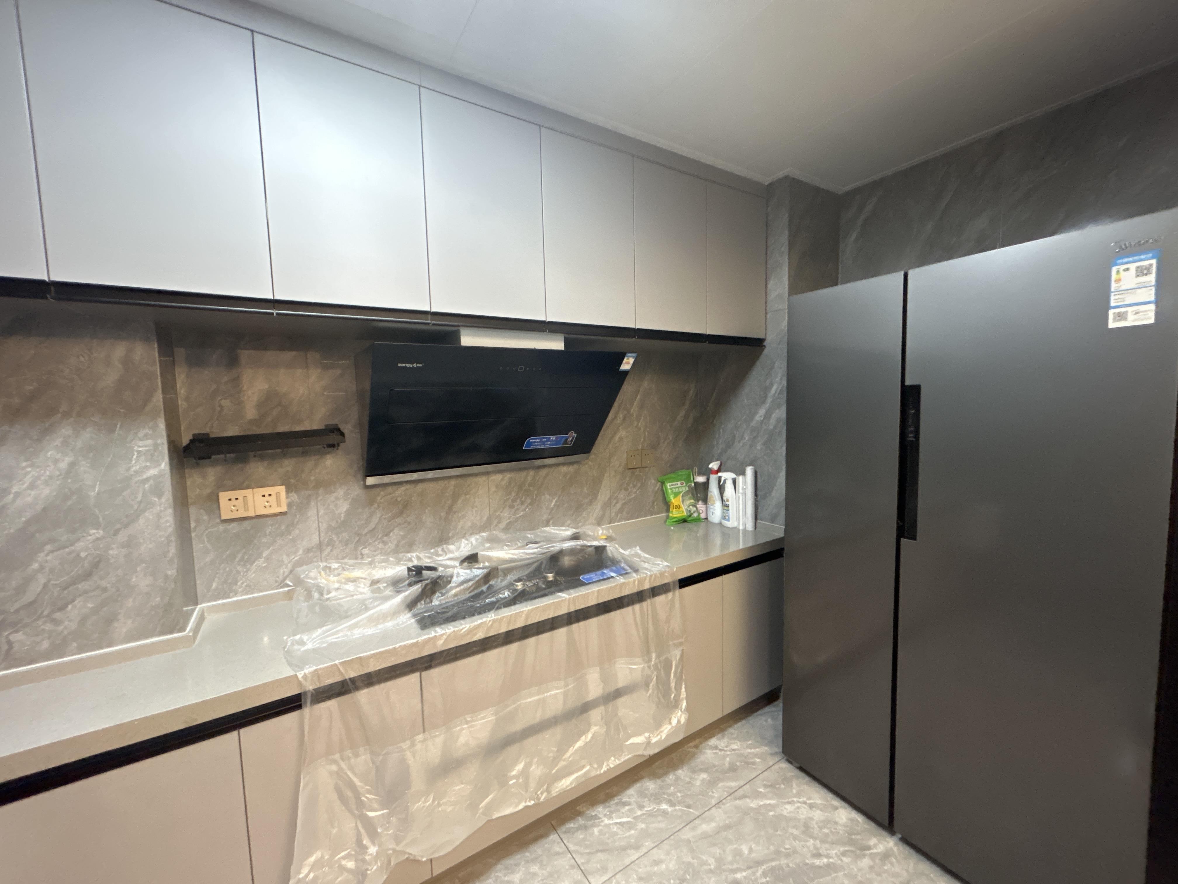 城西风和日丽精装房