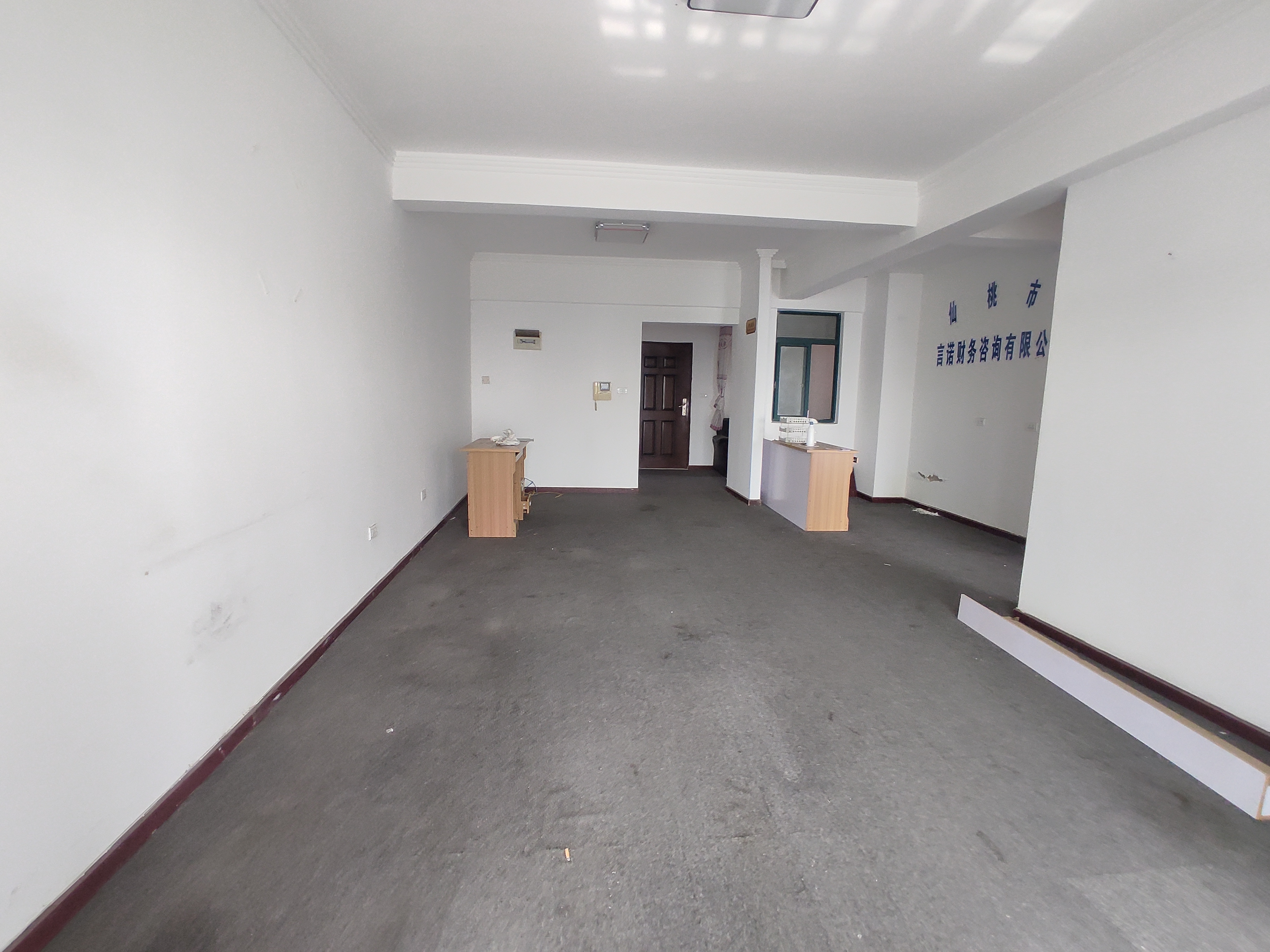 时代广场普通装修两房送入户花园证件在手满二