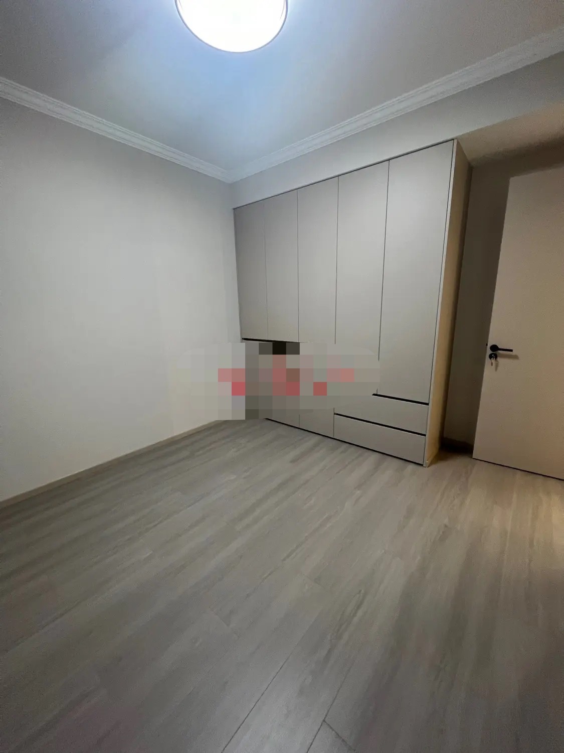 捡漏，满庭春，精装三房，全新装修，电梯好楼层，楼下仙桃晓学