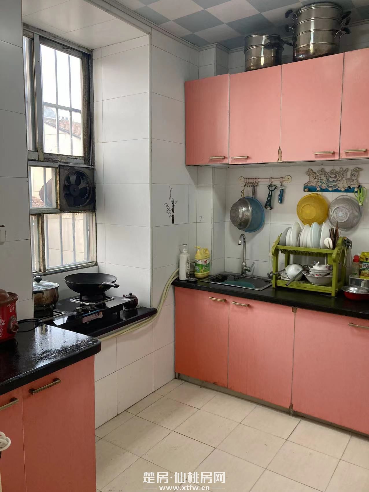 笆篓湾汉江，仙桃二中临近武商精装三室两厅拎包入住