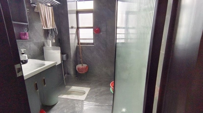 329，捡漏，沔街，御湖世家，精装大三房，9.5成新，诚心出售