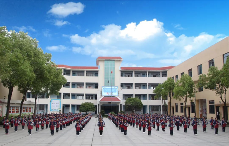 水云间五期丨学府在侧浸润书香 书写孩子向上人生