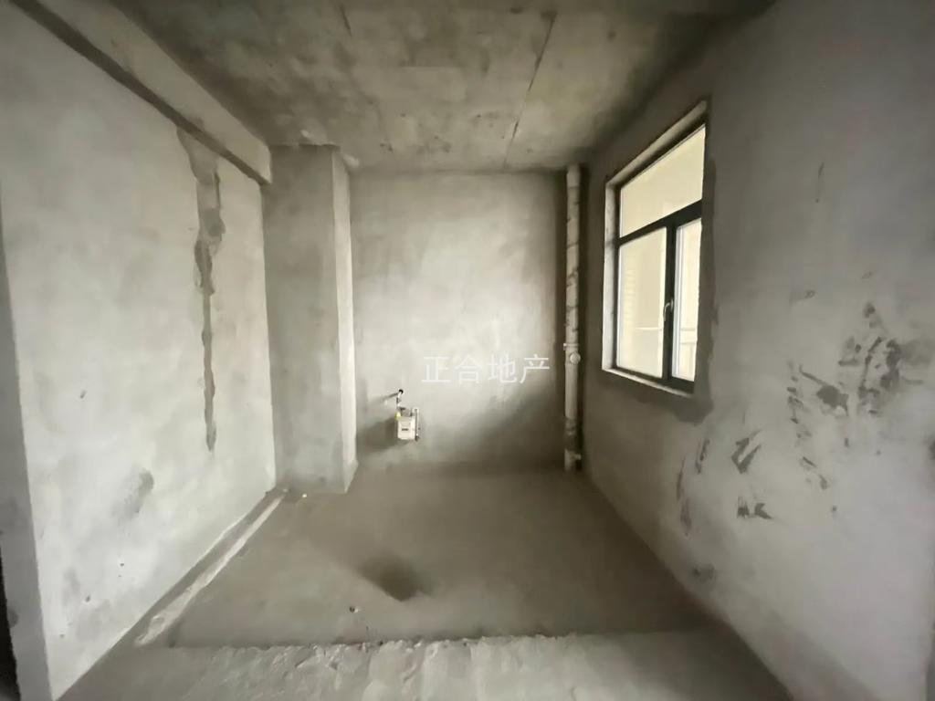 394，捡漏，城南，新城壹号，单价3800，电梯好楼层7楼，证满二