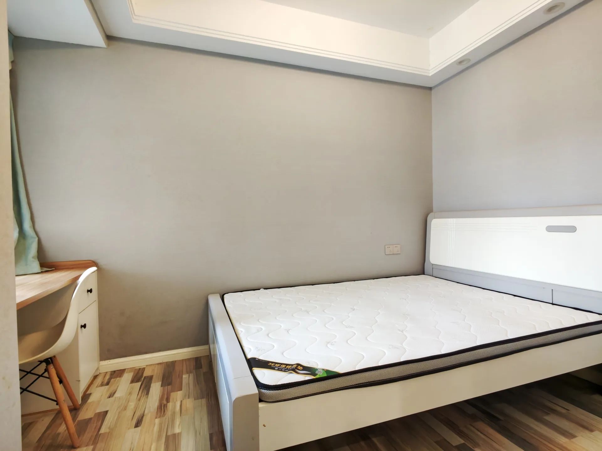 捡漏，城西，满庭春，精装二房，全屋中央空调，证满二，好楼层