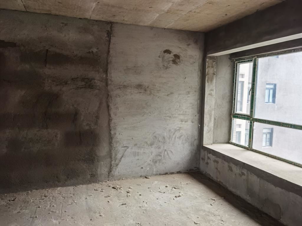 和合国际，证满二，129.5平，3房2厅2卫，南北双阳台电梯 好楼层户型方正景观好