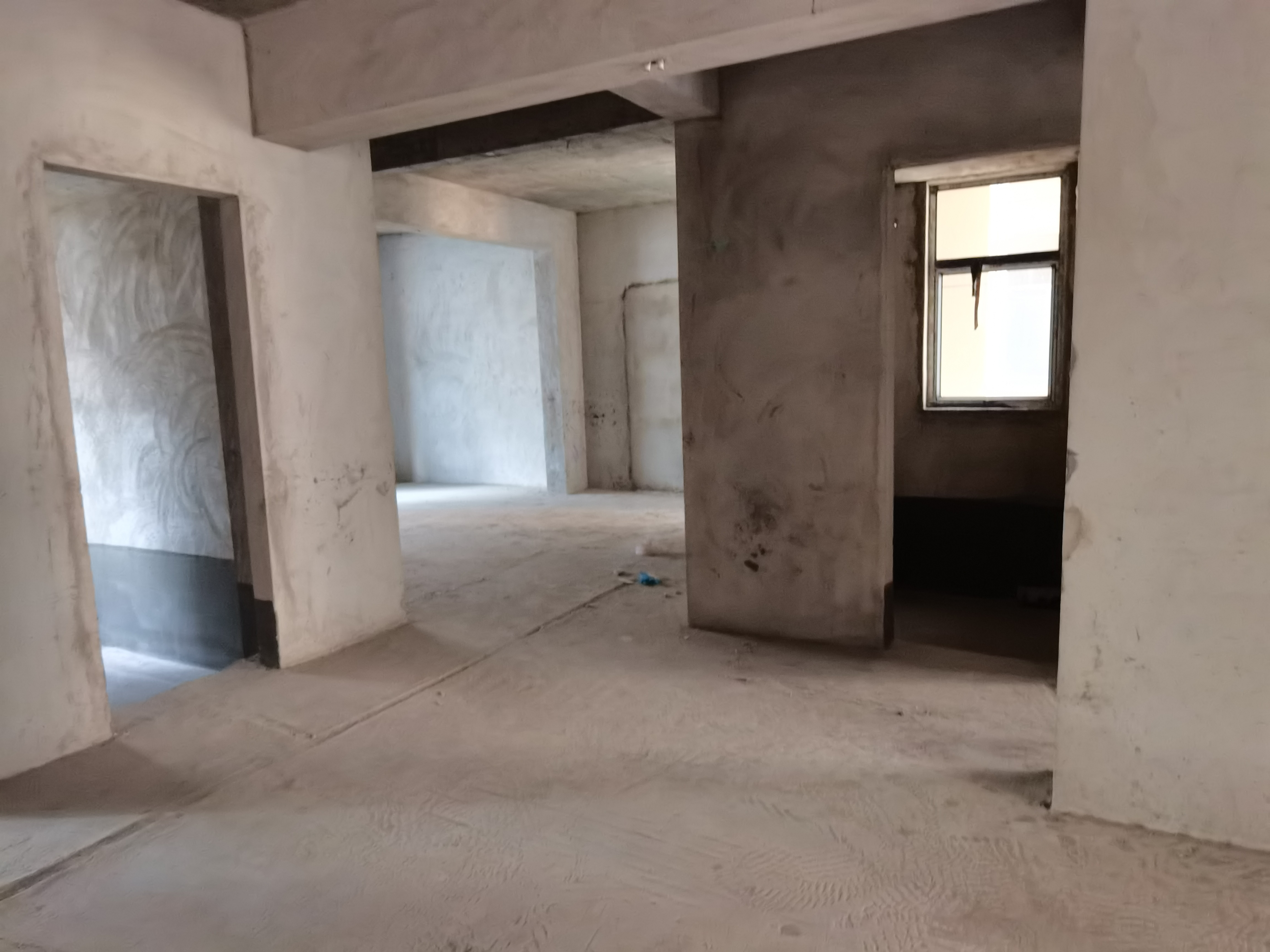 和合国际毛坯四房单价低户型方正房东诚意出售