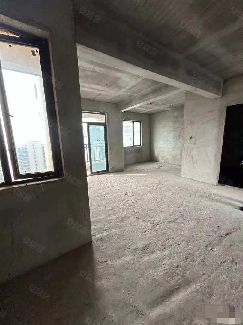 34，少有荣怀经典2房，小区环境好，证件满二，好楼层，采光绝绝子