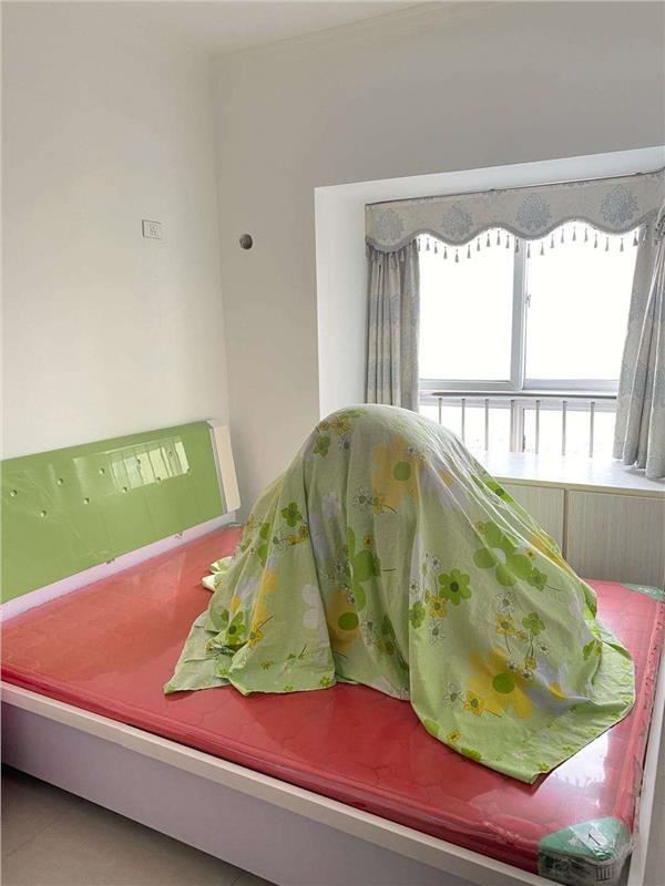 仁和桥旁圣淘沙精装三房两卫 三中和实验 证满五