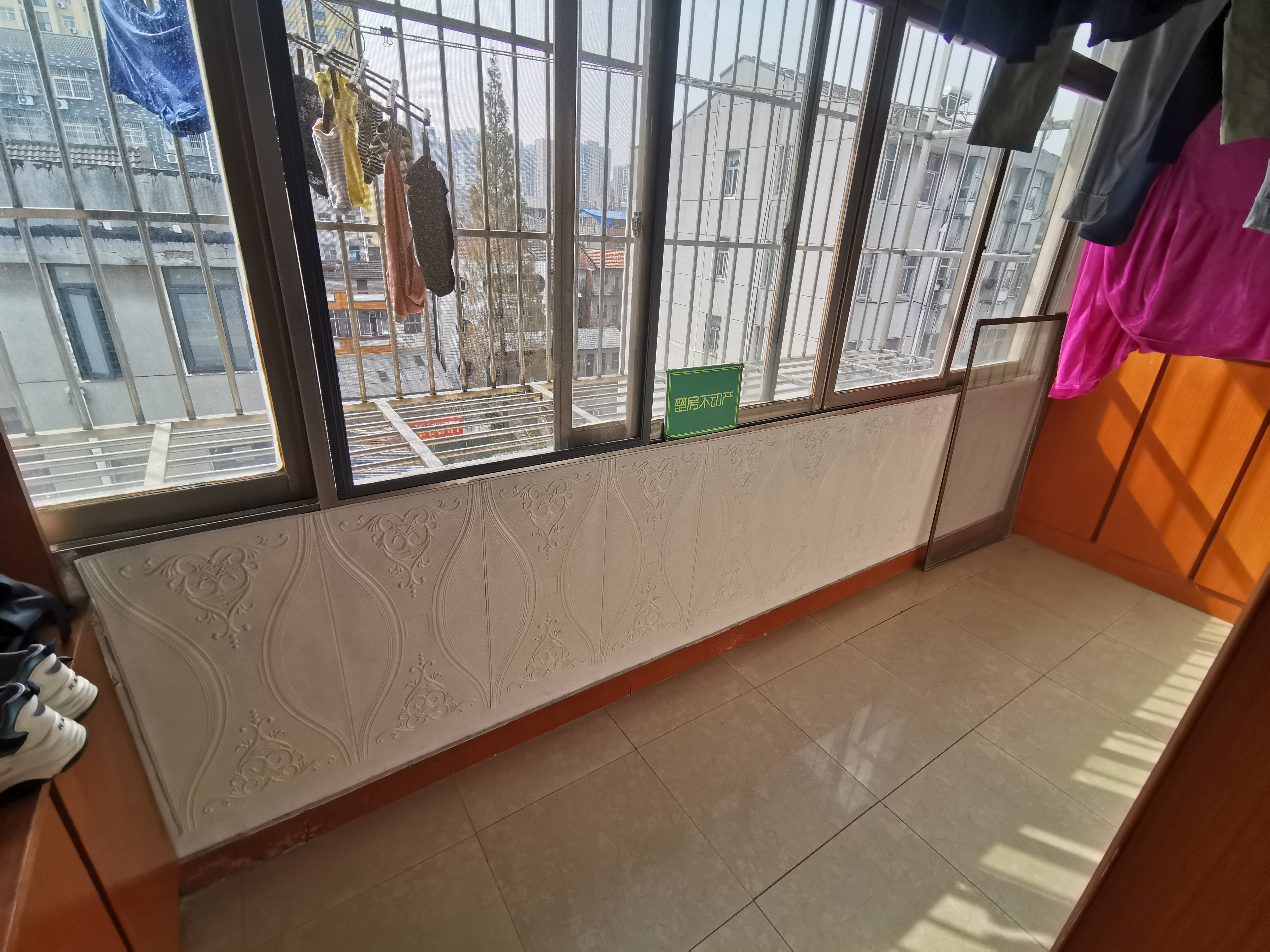 武商对面五建宿舍精装两房南北通透三面采光周边配套齐全