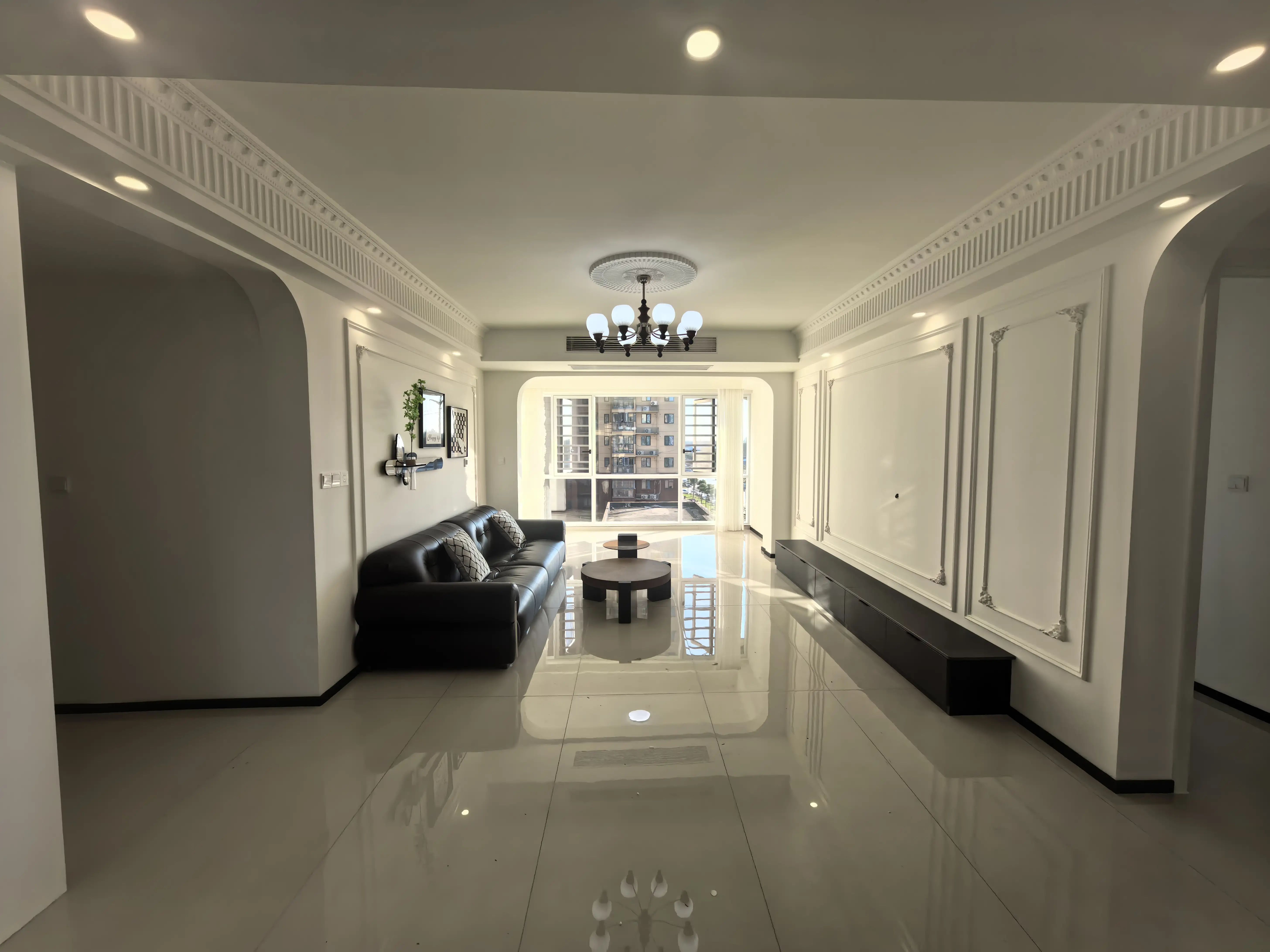 降价了，诚心出售，满庭春，精装三房，南北通透双阳台，边户，法式风格，价格好谈