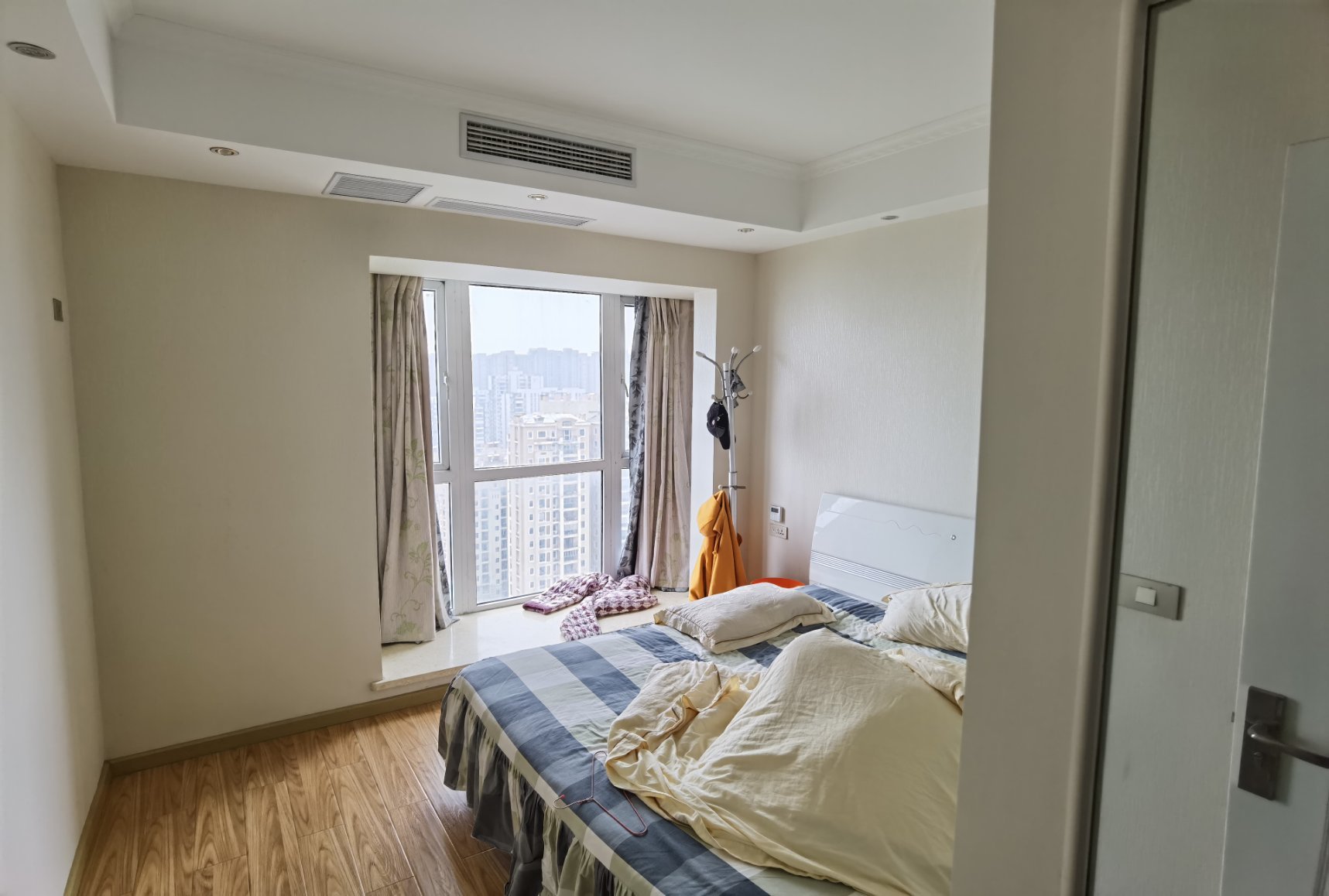 福星城好楼层精装大两房视野采光非常好拎包入住