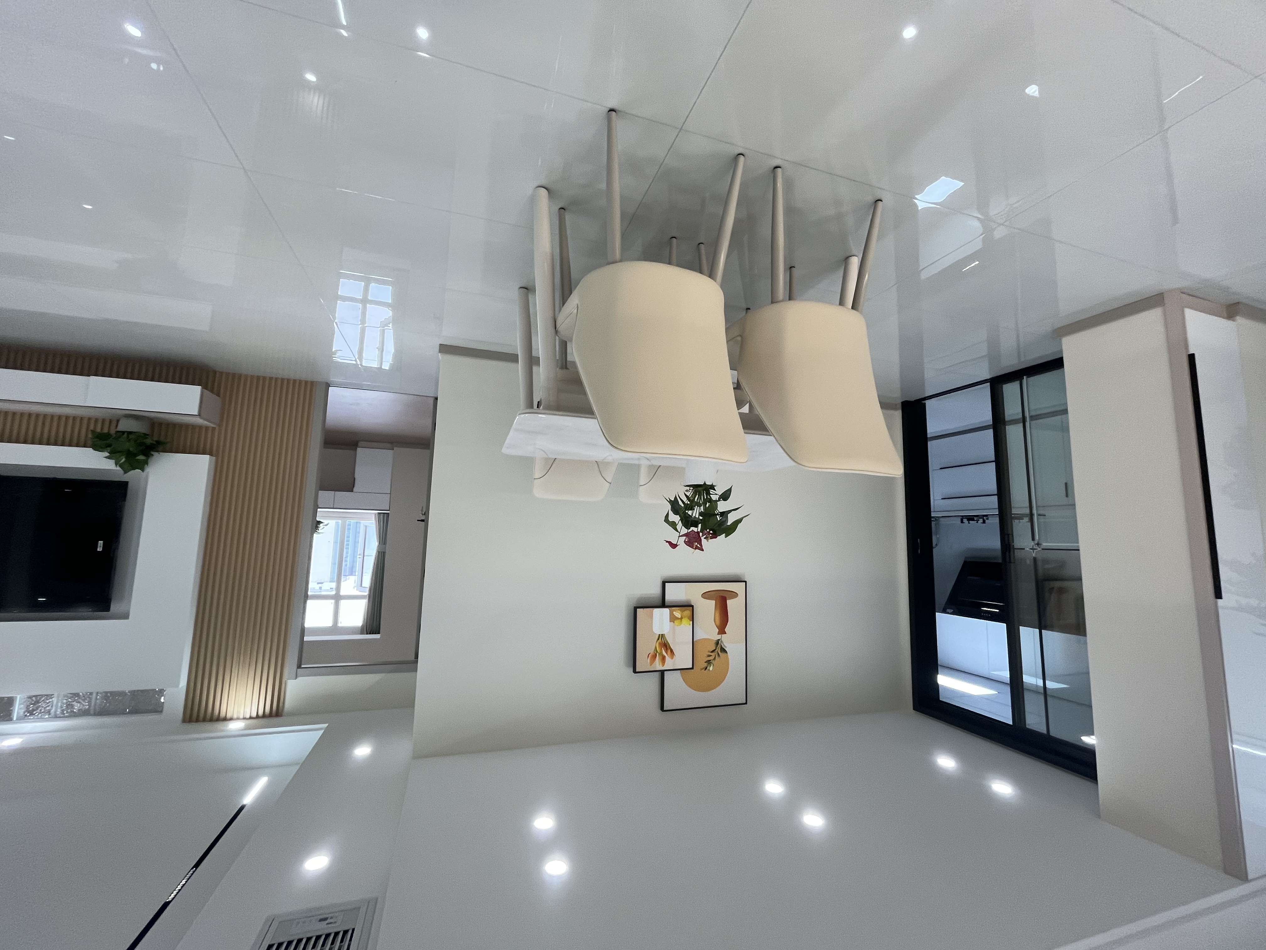 仙桃‮城商‬旁，全新装修3房​，三中，实验‮学小‬队口​，电梯11楼，手付1W带走