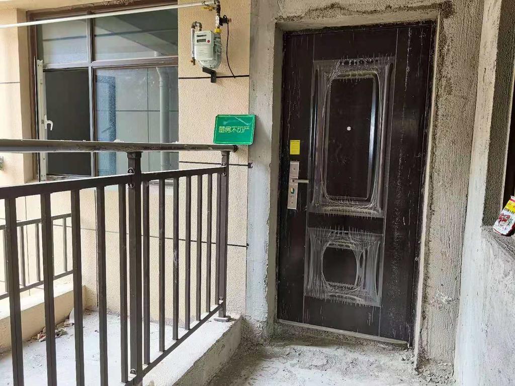 祥生观棠府 毛坯大三房 楼层好 视野开阔 户型通透 业主诚意保本卖