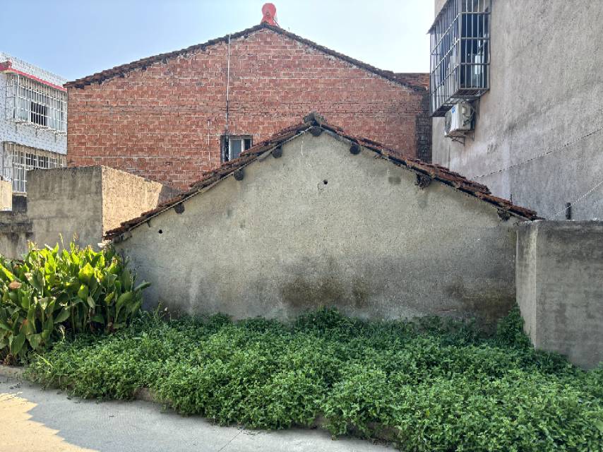 杜台菜场100米私房