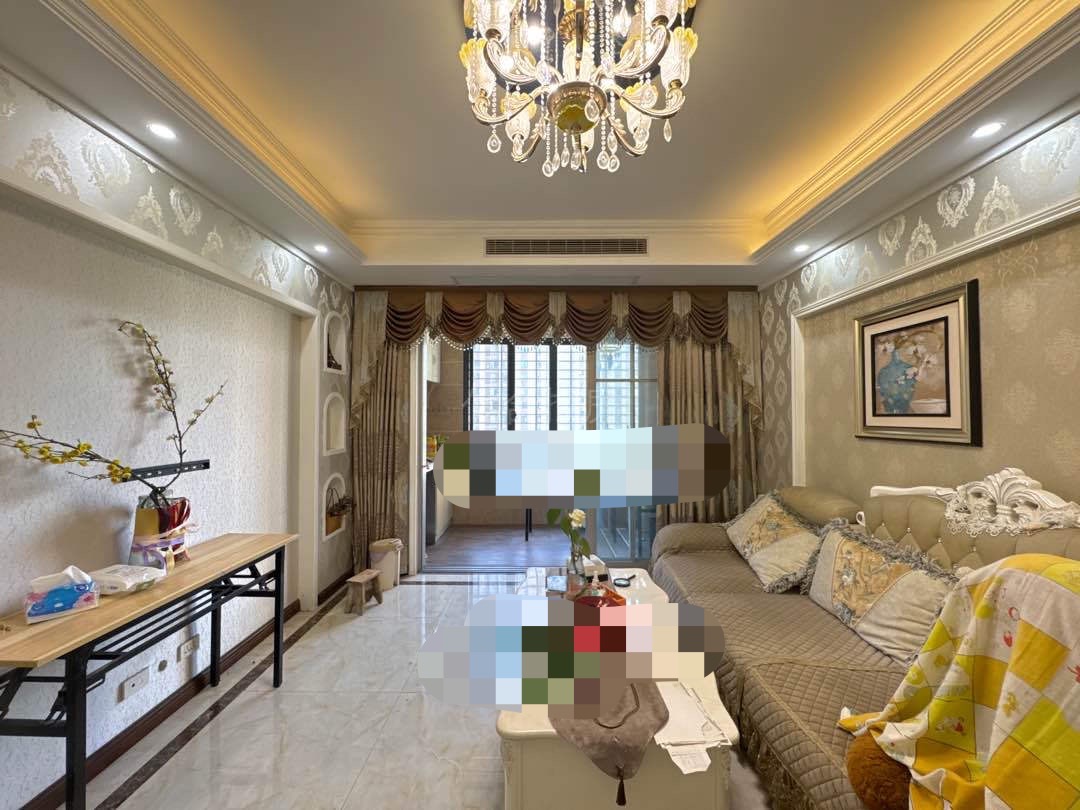 171，房东亏本出售，元泰A区，精装三房，新三中旁，成色新