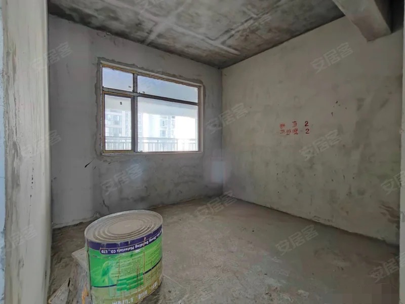 城南，元泰未来城C区，中间好楼层，单价4500，三开间朝南，证满二