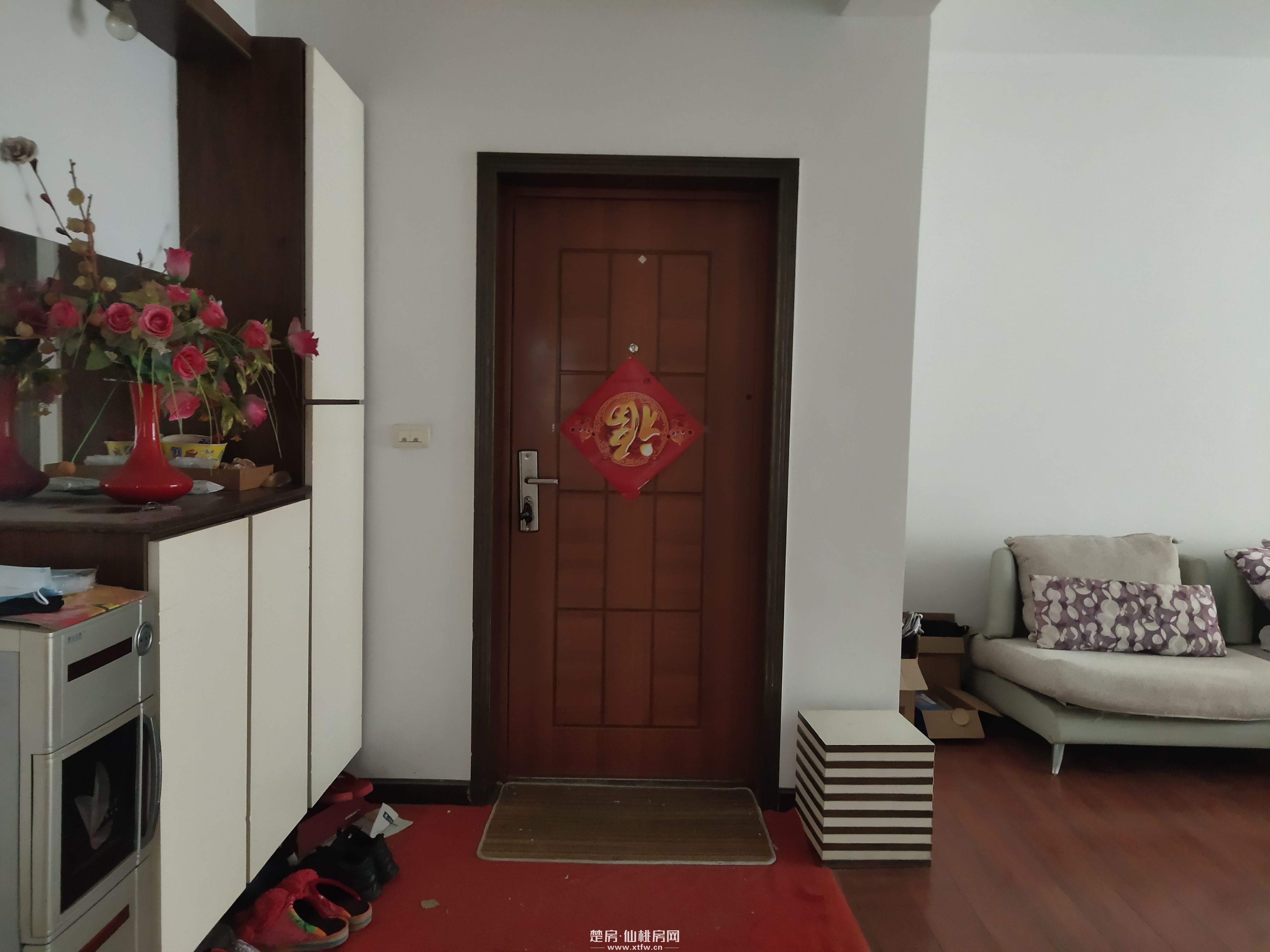 胡场二中旁教师宿舍楼