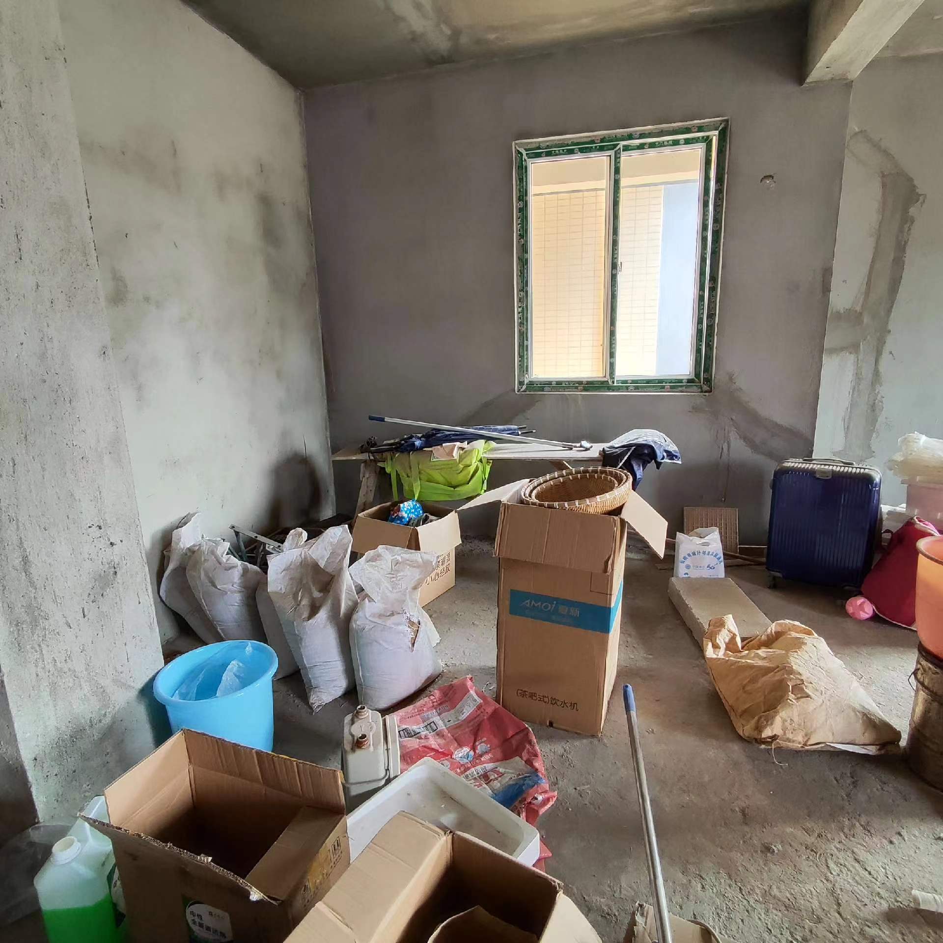 和合国际.毛坯三房.证件满二.看房方便