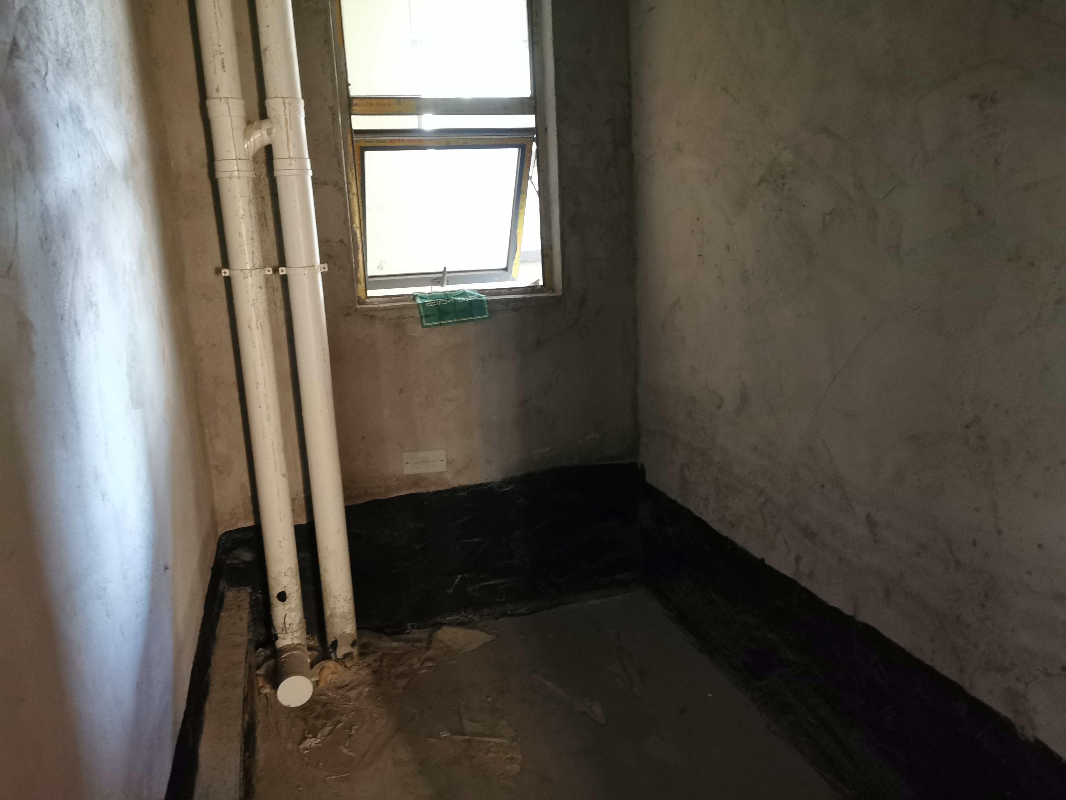 元泰未来城C区毛坯三房两卫单价低于市场价捡漏看房有钥匙急卖