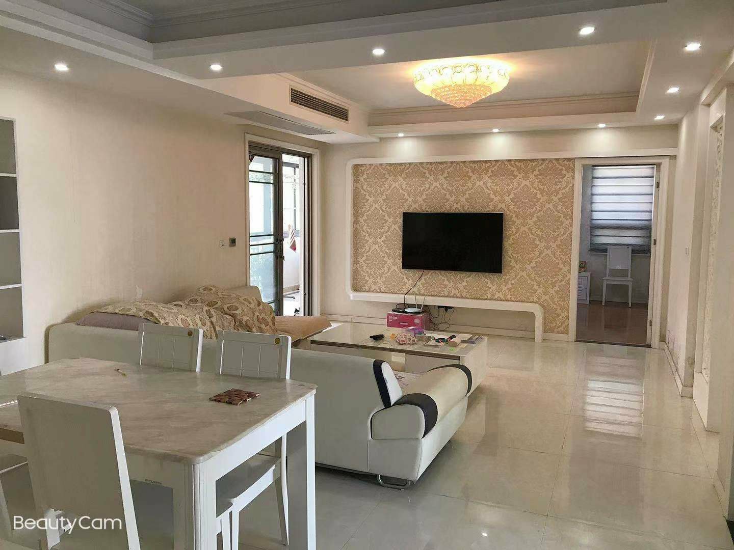 城西精装三房两卫户型通透仙桃 邻居满二