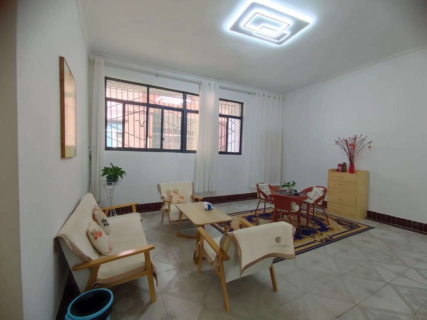 捡漏，商城旁，花园洋房，有私家花园，精装3房，