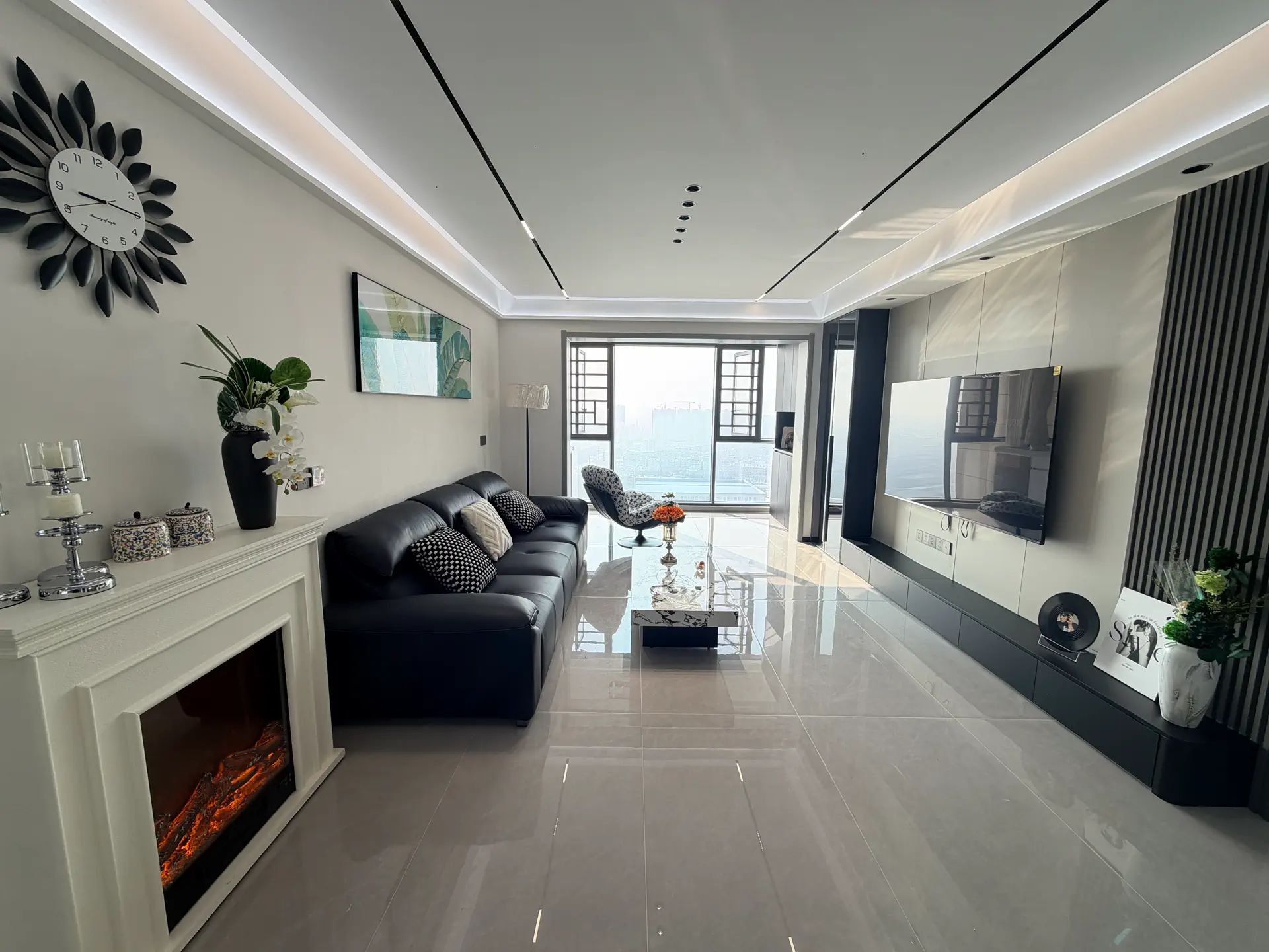 森林国际城4房2厅2卫全新精装修拎包即住！居家理想选择！