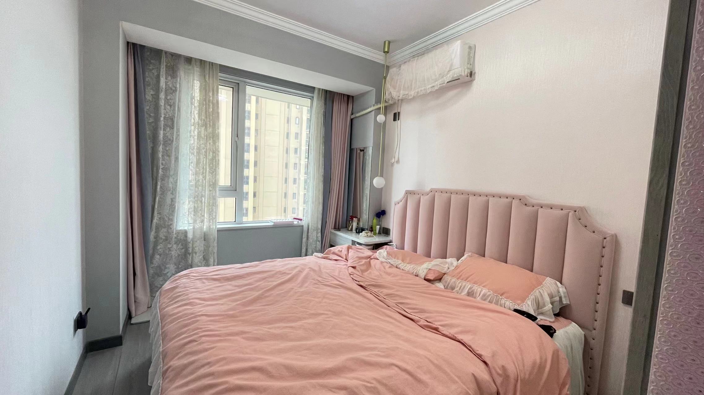 满庭春.精装小三房.下楼就是學笑.看房方便