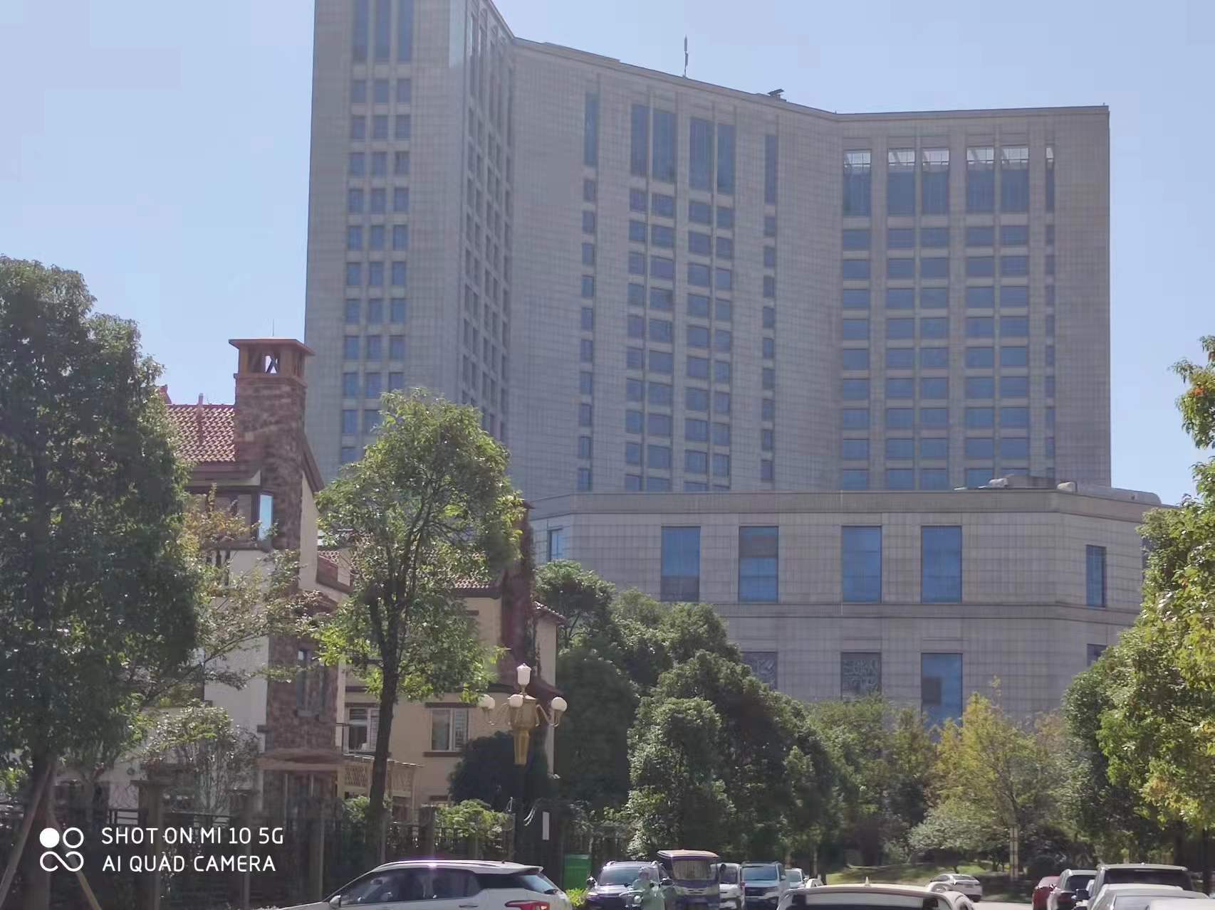 祥生观棠府门面出租位置好一年12000旁边就是二小发展前景 大