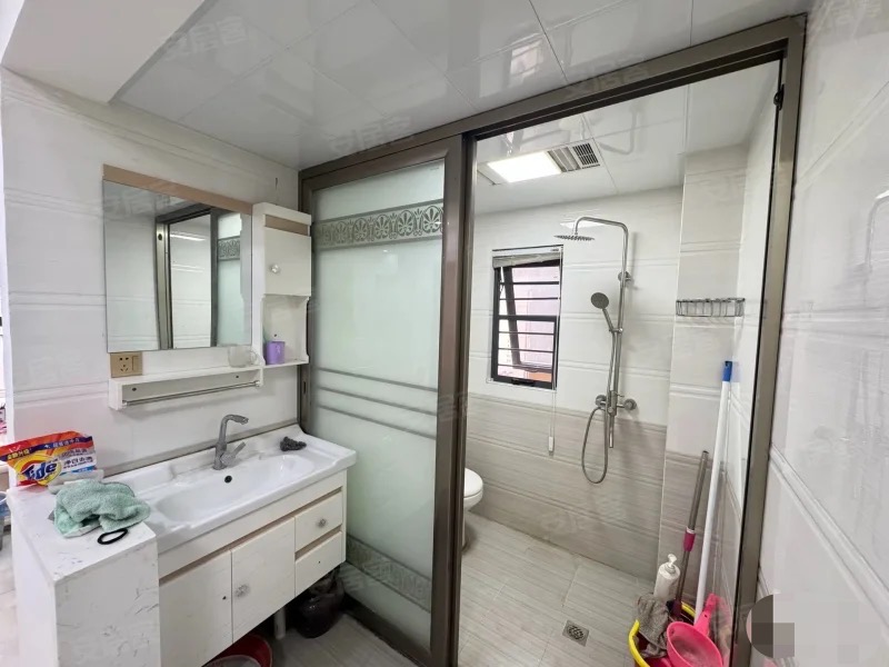 324，亏本出售，城南，元泰未来城，精装三房，9成新，中间楼层，证满二