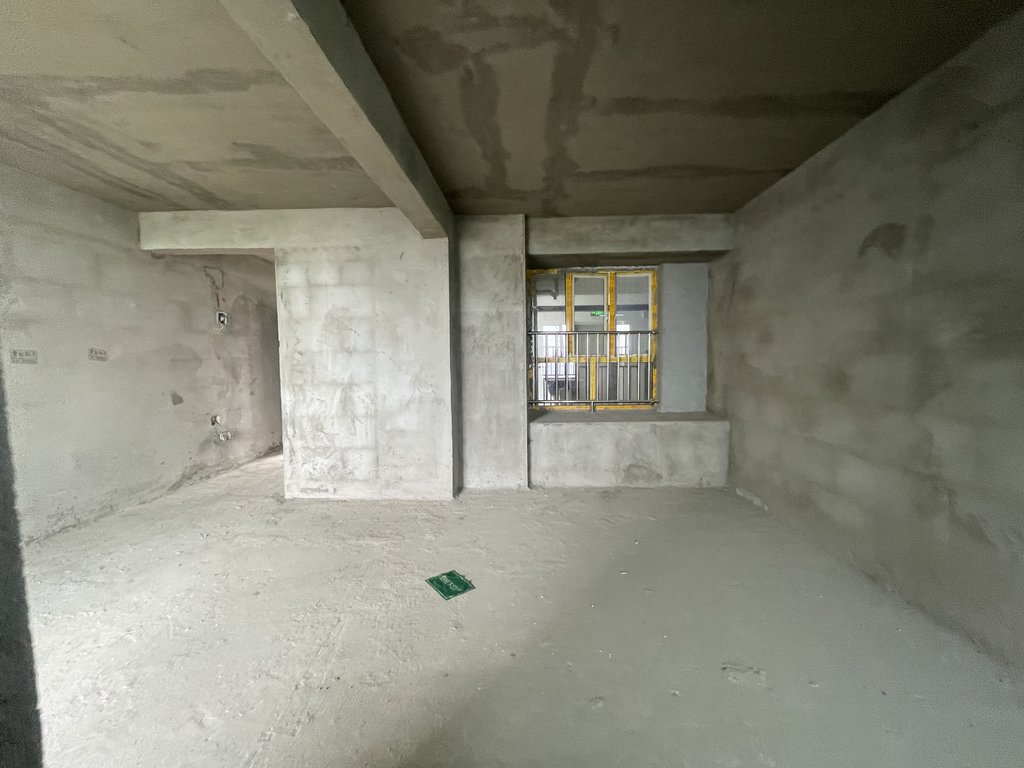 沔阳天泽园毛坯一楼 守付一万起  嫁格13.8万起 南北通透看房方便诚心出售