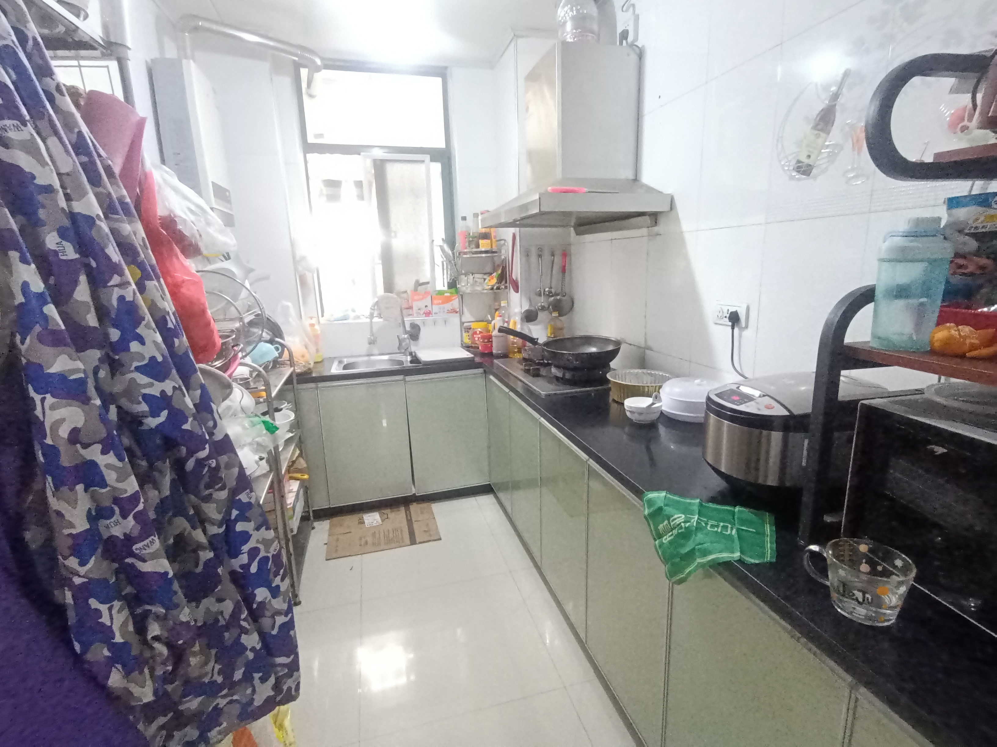 东城花园四中旁精装三房证件满二业主诚心卖