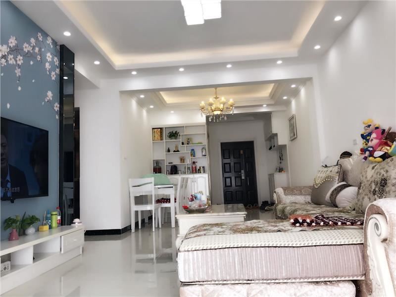 急售满庭春对面精装二房满二可能满五可接受按揭看房方便