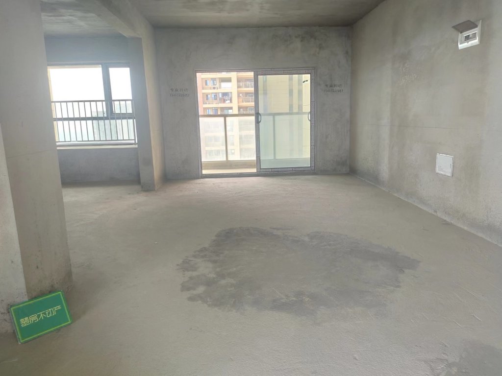 世纪阳光城  毛坯大三房 南北通透 送路户花园  业主诚意出售