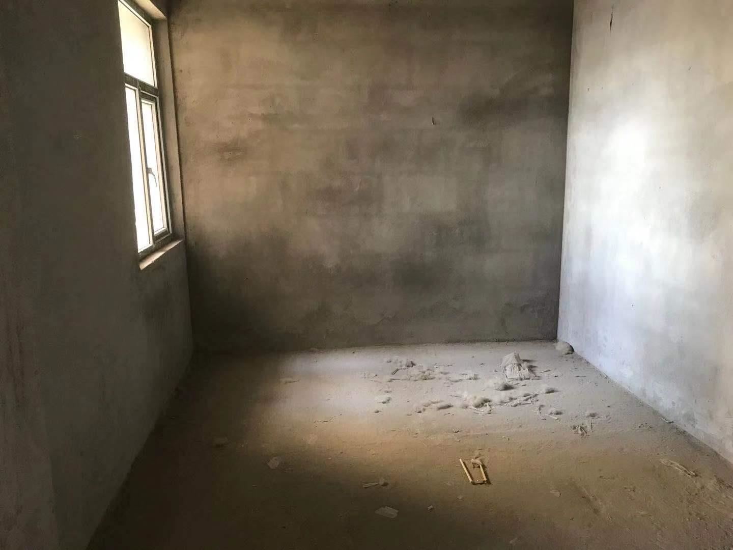 元泰未来城房东忍痛甩卖好楼层小区环境优雅诚意出售！