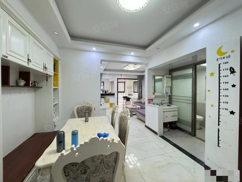 324，亏本出售，城南，元泰未来城，精装三房，9成新，中间楼层，证满二